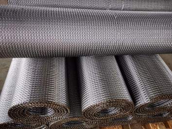 Wire conveyor belts: materials & edges supplied by Kgolo Industrial Supplies